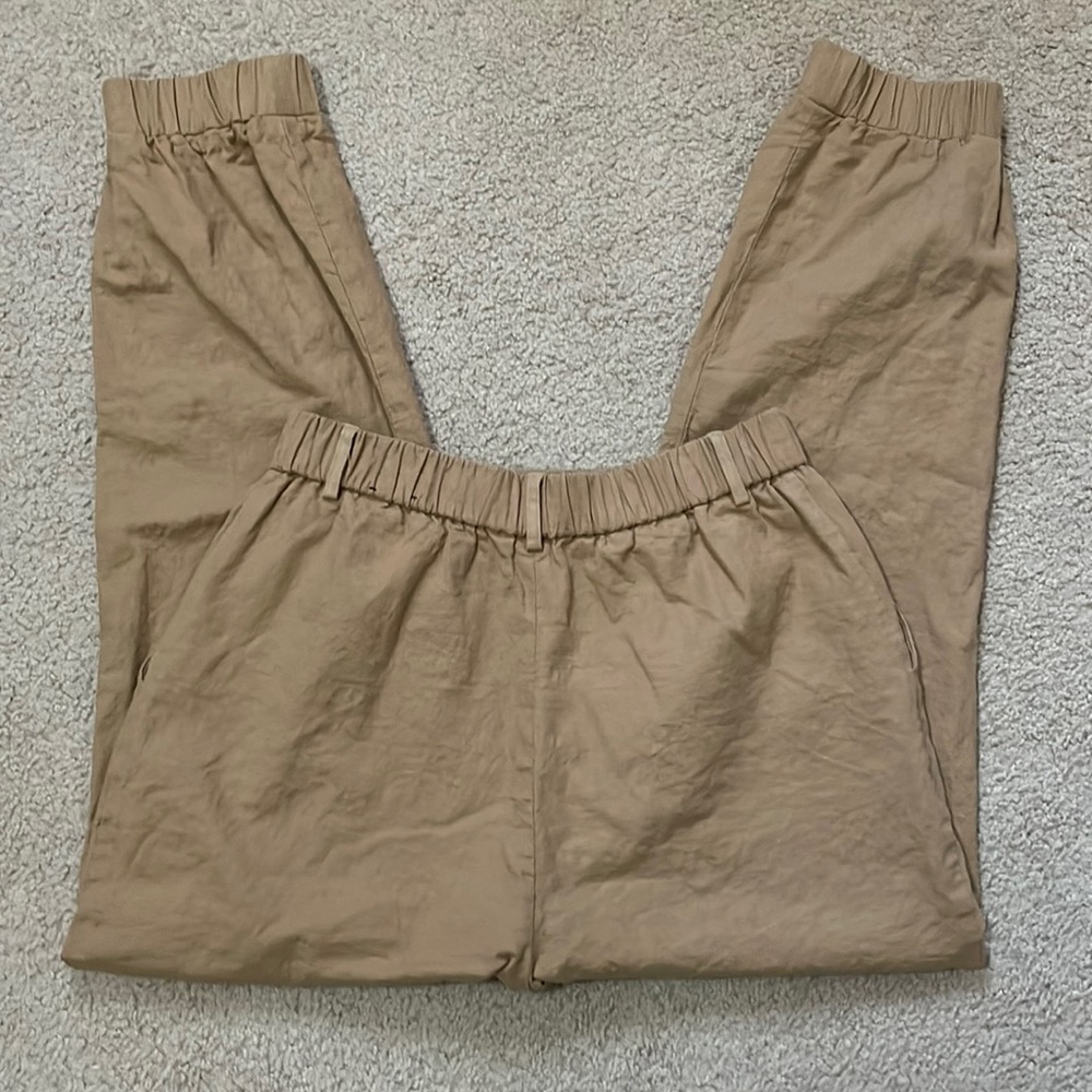 EXPRESS khaki Jogger Pants ! - Picture 3 of 9